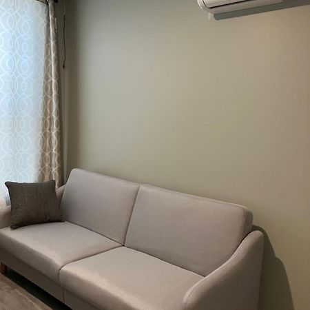 One Bedroom, Nyc 45 Min By Subway , Brooklyn, Brighton Beach نيو يورك المظهر الخارجي الصورة