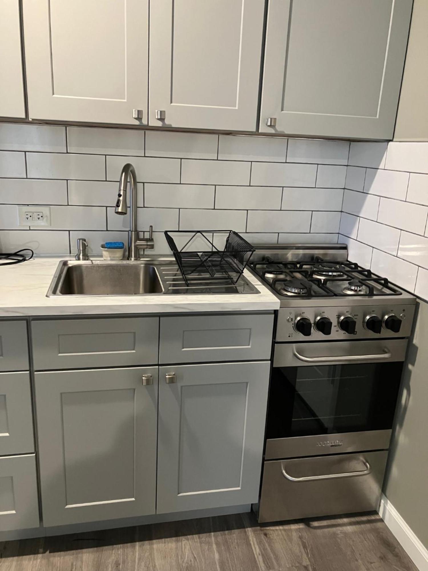 One Bedroom, Nyc 45 Min By Subway , Brooklyn, Brighton Beach نيو يورك المظهر الخارجي الصورة